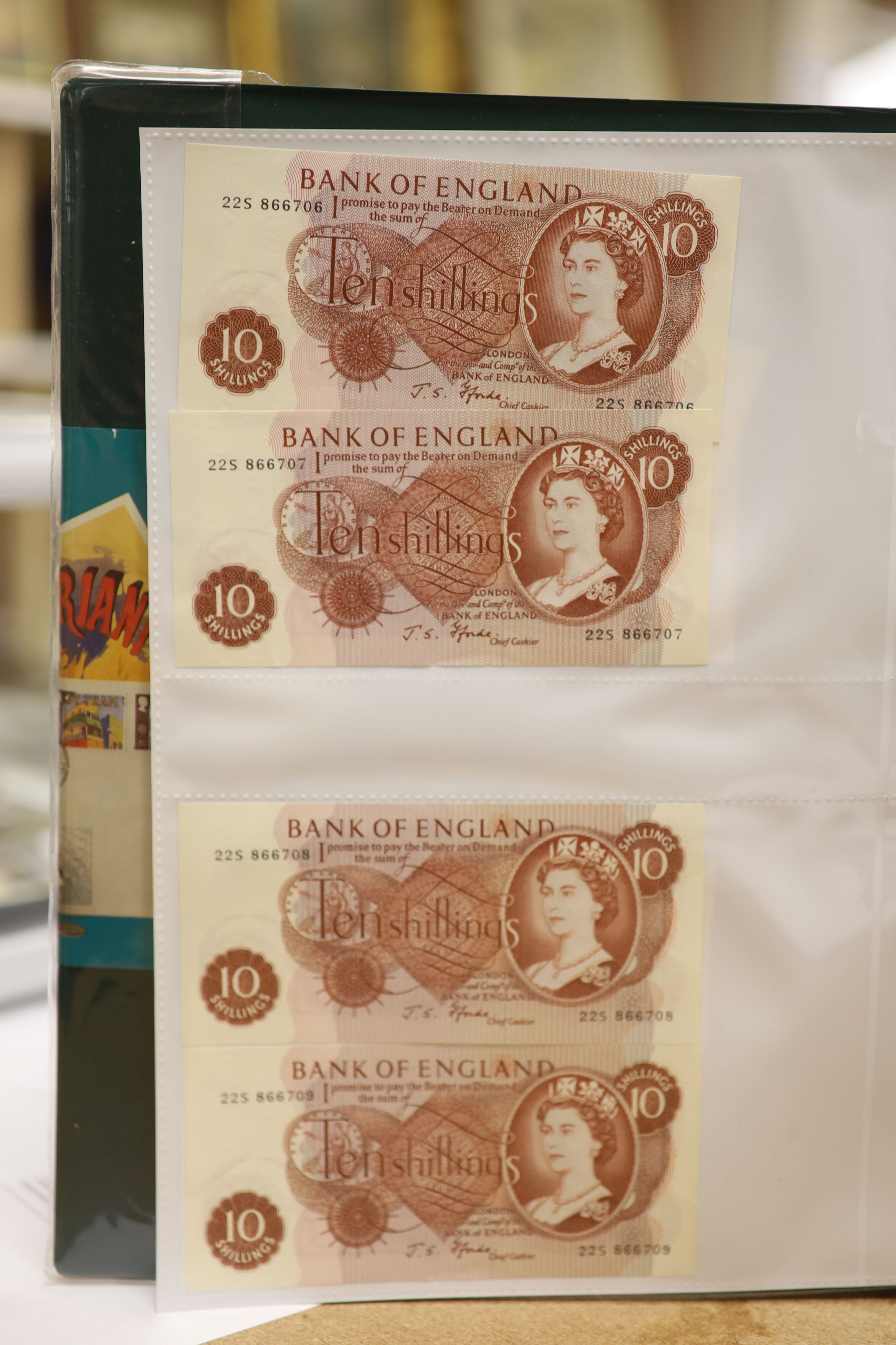 A collection of Bank of England and Scottish banknotes to include: 21 QEII 10 shillings, 14 O'Brien and Beale 10 shillings, 1 Peppiatt 10 shillings, 4 Hallam one pound notes, 18 O'Brien or Beale one pound notes, 8 Peppia